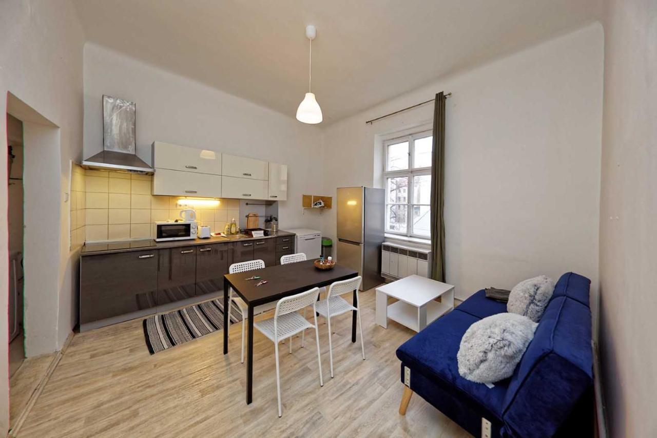 Peter'S Tower Apartments Praga Exterior foto