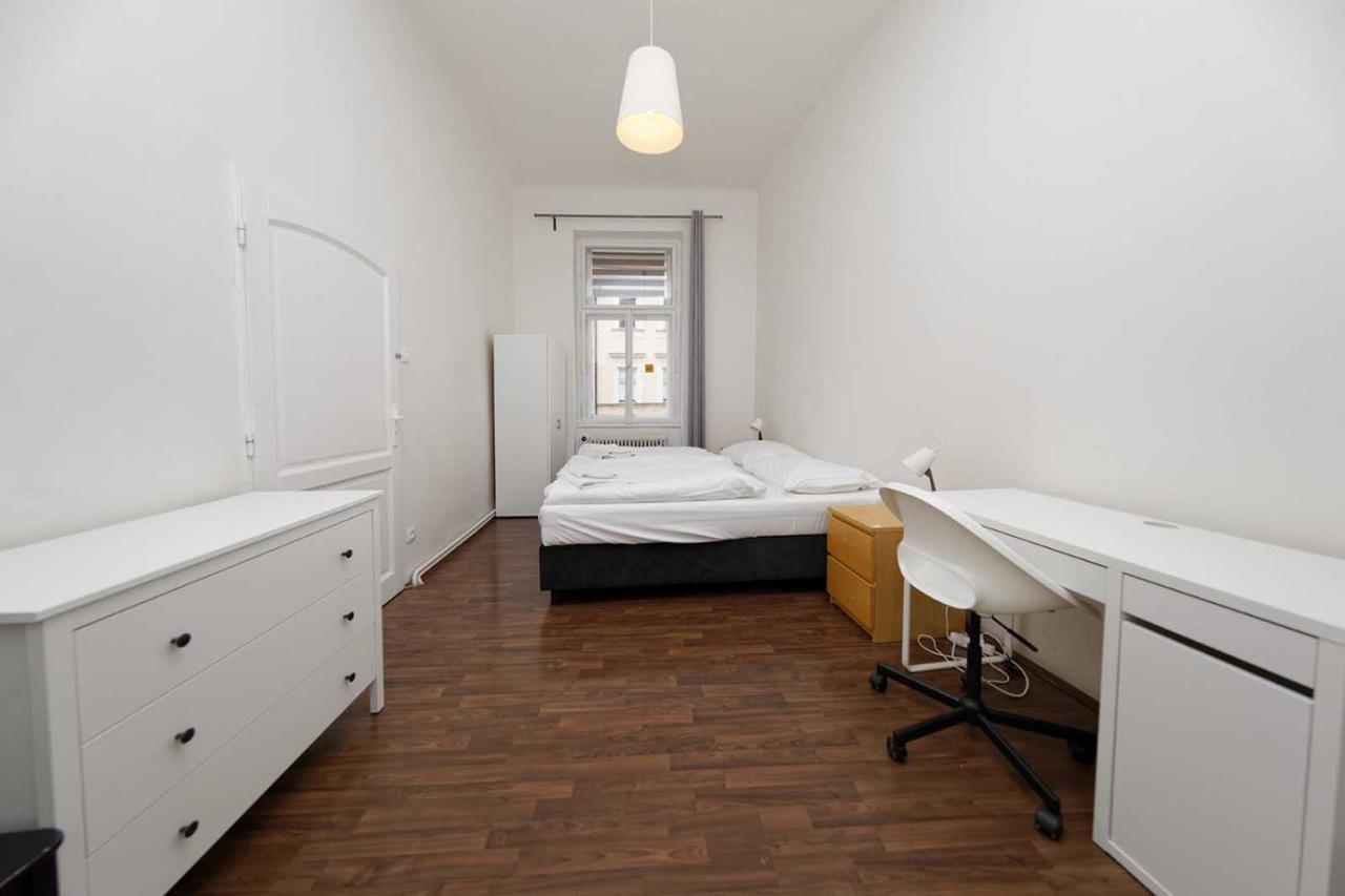Peter'S Tower Apartments Praga Exterior foto